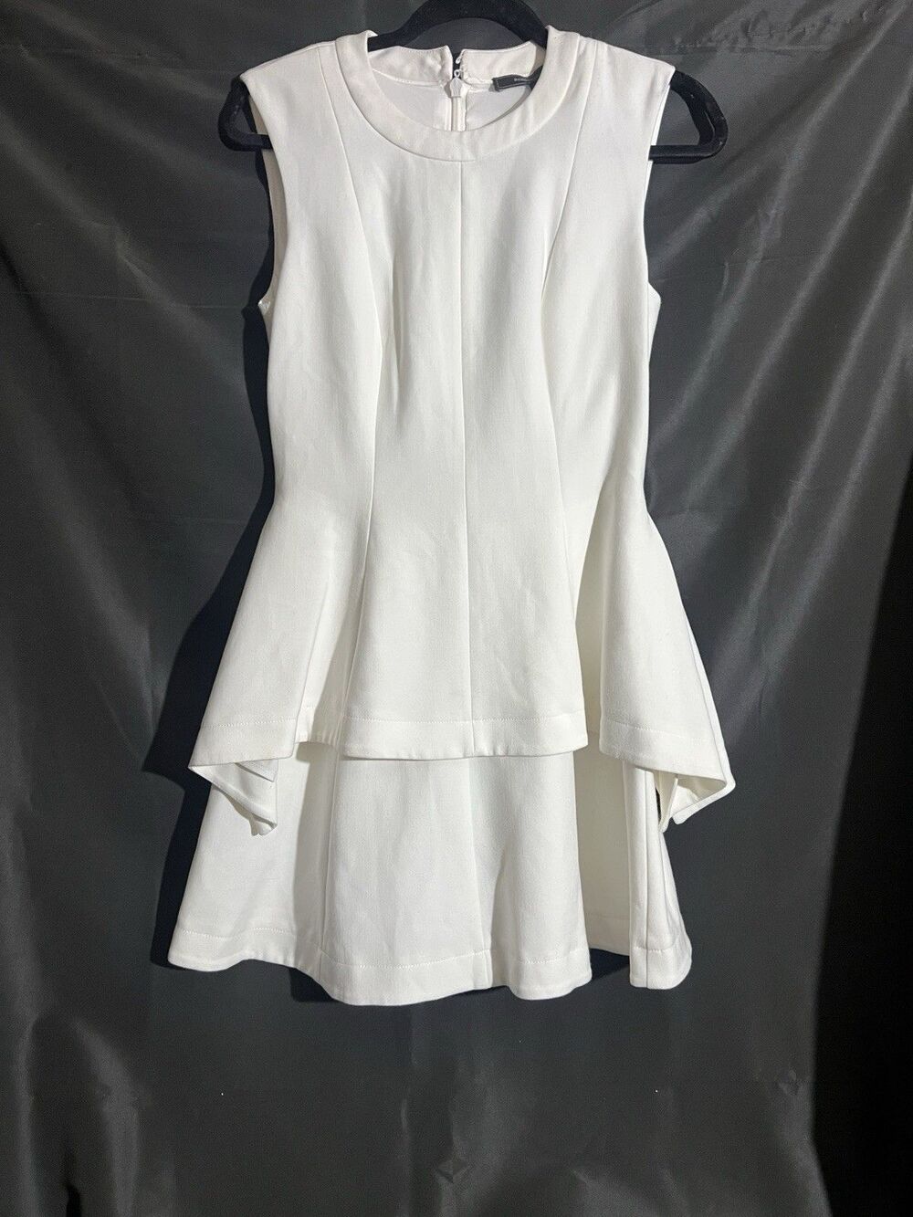 BCBG MAXAZRIA SHIRLEE WHITE PEPLUM SHEATH COCKTAIL DINNER DRESS PARTY SZ 4 NWT